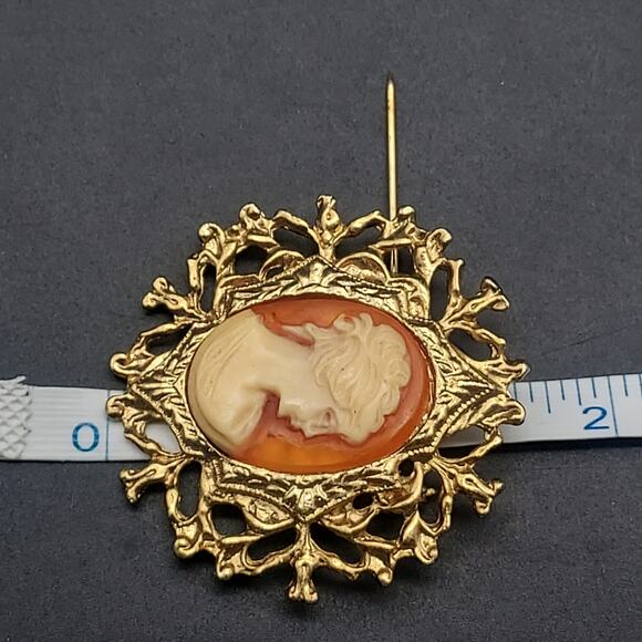 Vintage Cameo Brooch Orange Cream Gold Tone Lady HEad Portrait - Picture 4 of 8